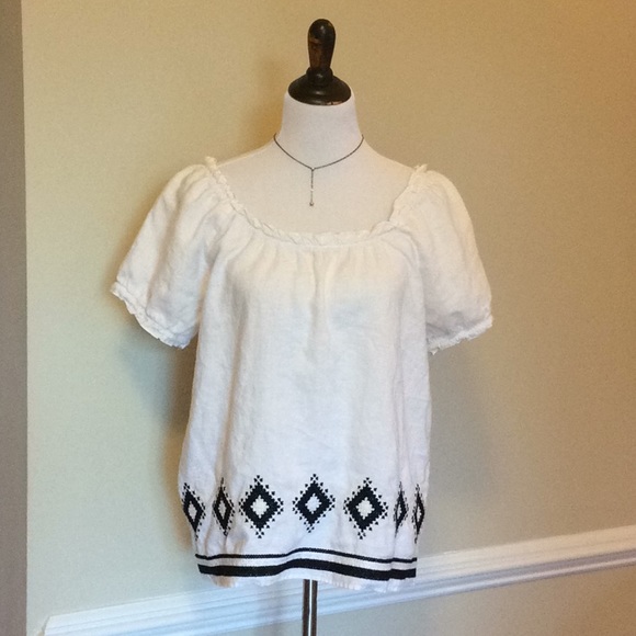 2/$20 Alexandra Bartlett 100% linen white peasant